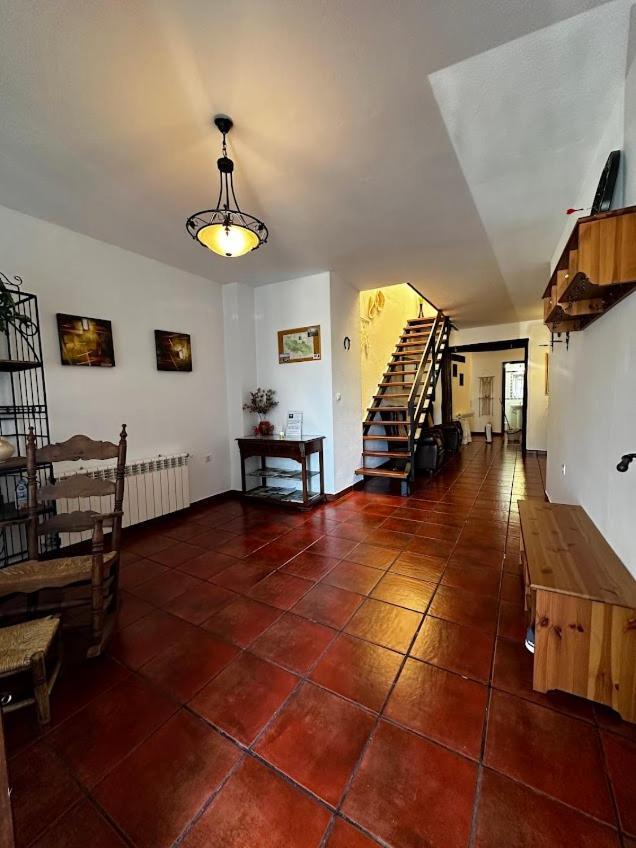 Espaciosa Y Elegante Casa Rural En Los Marines Екстериор снимка