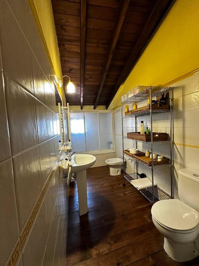 Espaciosa Y Elegante Casa Rural En Los Marines Екстериор снимка